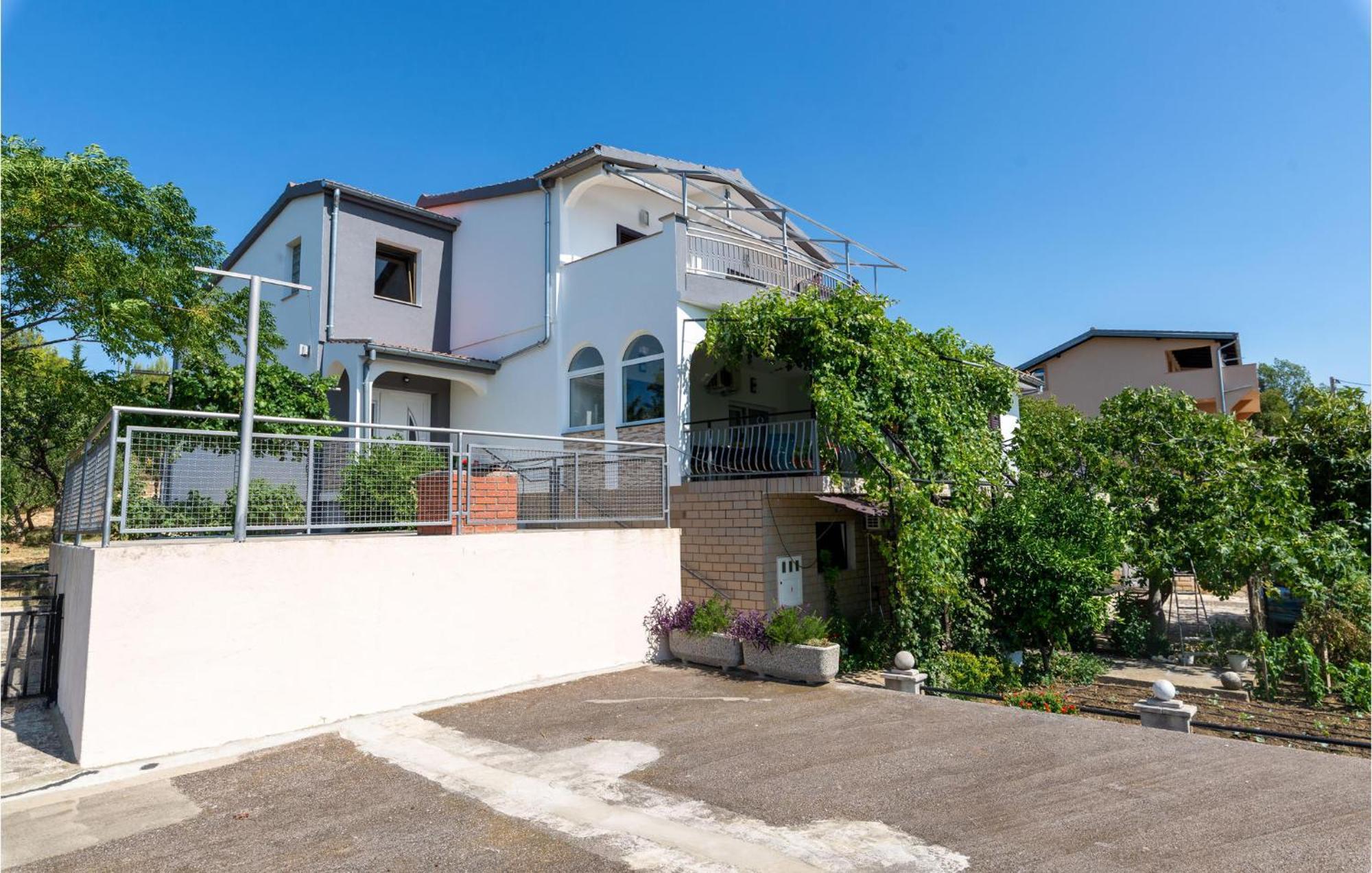 Lovely Apartment In Rovanjska With House Sea View Exterior foto