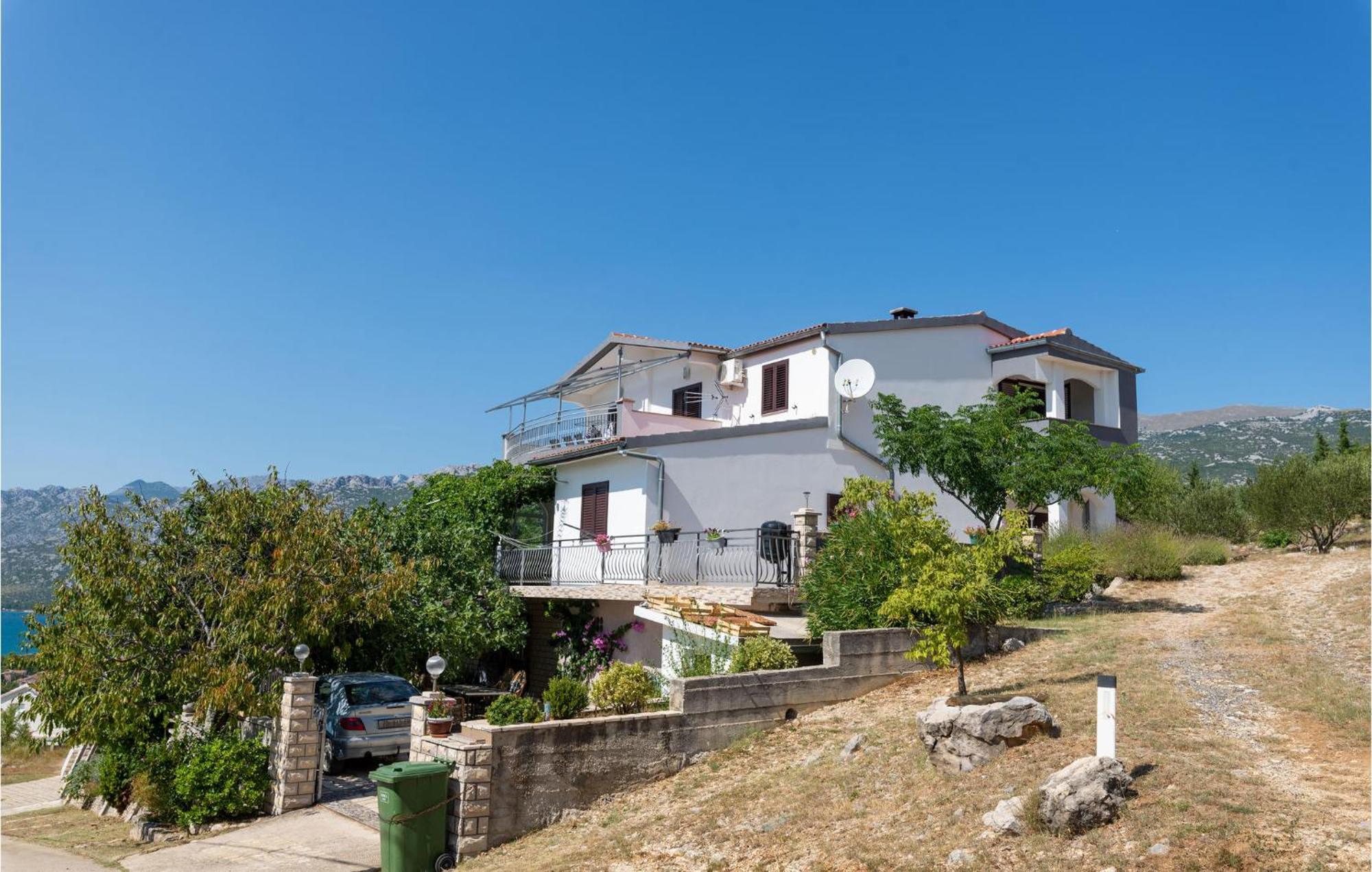 Lovely Apartment In Rovanjska With House Sea View Exterior foto